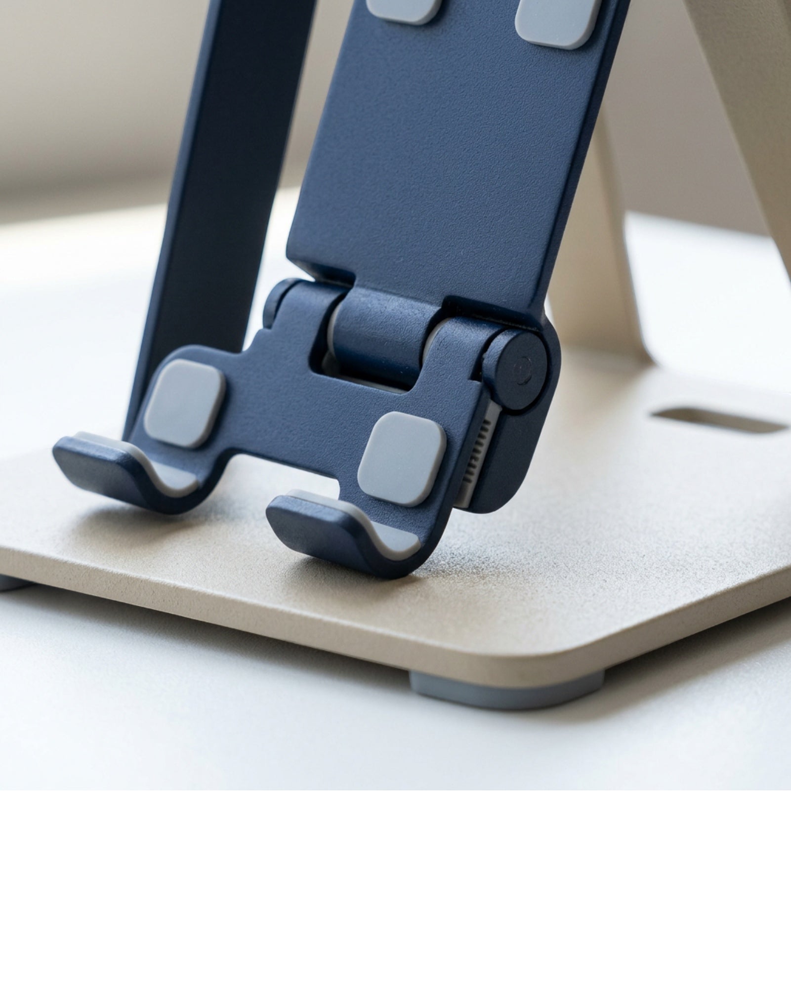 Namec Dual-Device Steel Phone Stand with 2 Tilting Cradles Sand and Navy - Detail view